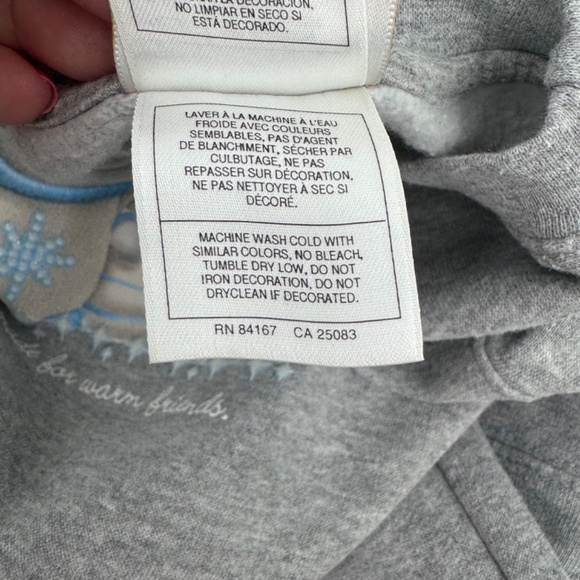 Winnie The Pooh Sweatshirt Women Small Gray Snow Winter Disney Store Piglet - Picture 9 of 11